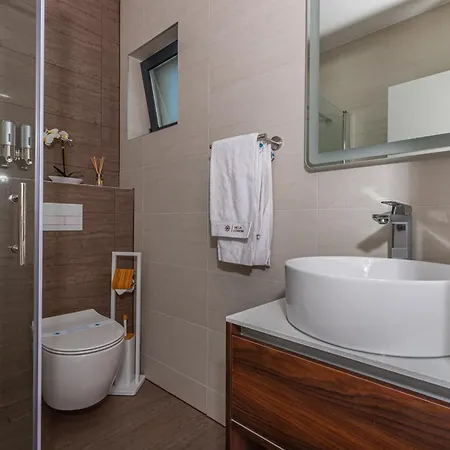 Lorena * Цриквеница