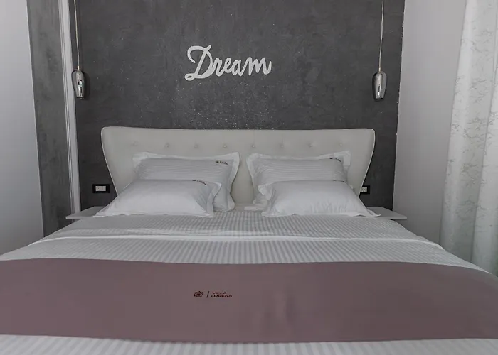 Lorena فيلة تْسْغيكفانِتْسا