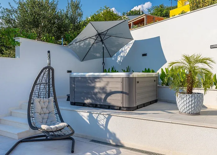 Lorena فيلة تْسْغيكفانِتْسا